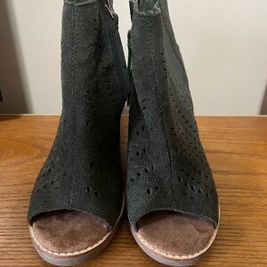 Toms Dark Green Peep-Toe Ankle Booties